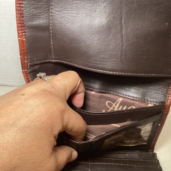 American West Genuine Leather Western Tooled Wallet Brown Snap Closure - Picture 9 of 16